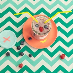 orman meyveli tavşan şeklinde smoothie